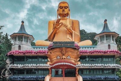 08 – Day Classic Tour with English speaking drive and Private luxury vehicles