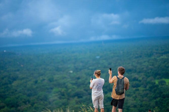14 Days Sri Lanka ALL in One Classic Tour - Anuradhapura and Polonnaruwa: Sri Lanka’s ancient capitals