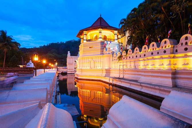 3 Days Tour to Kandy Nuwara Eliya & Sigiriya from Colombo - What the $250 price really covers
