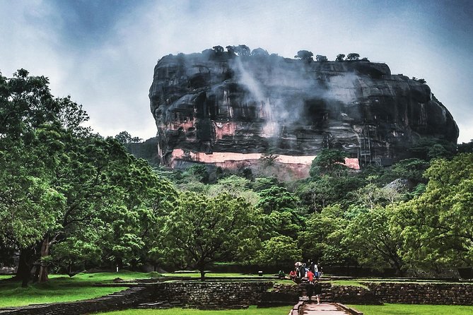 3 Days Tour to Kandy Nuwara Eliya & Sigiriya from Colombo - Should you book the Kandy, Nuwara Eliya and Sigiriya tour?