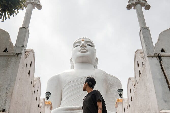 4 Days Private Tour In Sri Lanka - Day 2: Dambulla, Sigiriya, and Kandyan dance