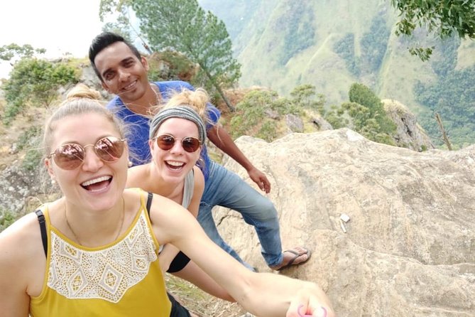 5 Days Tour in Sri Lanka (Hotels with Breakfast & Luxury Car) - The private car and driver make the route possible