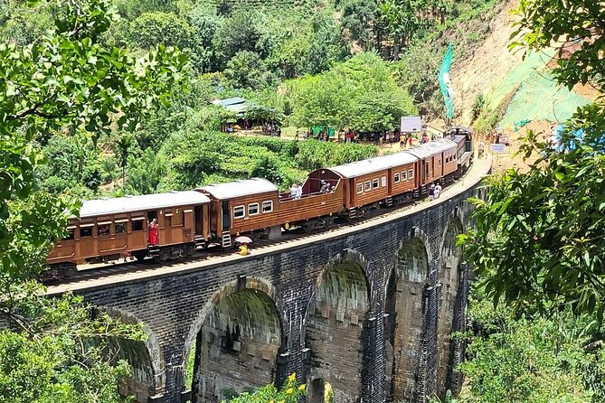6Days Hill country Private Tour in Sri Lanka - A six-day route from the airport to Sri Lanka’s highlands