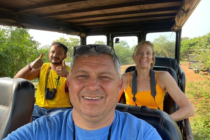 8 Days Private Guided Tour in Sri Lanka with accommodation (BB) - A long Sri Lankan route in a private car