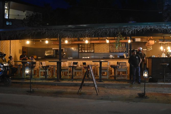8 Days tour in Sri Lanka with privet driver and accommodations - Day 7: Whale watching and Mirissa’s sunset views