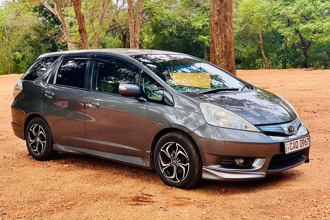 Airport Taxi Transfers from Colombo Airport to Arugam Bay - Leaving Colombo Airport by private car