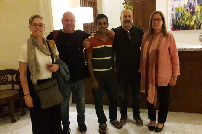 Airport to Negombo Hotel Transfer / Taxi (Airport Transfer) - The 20 to 30 minute ride to Negombo