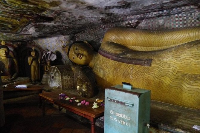 All inclusive Private day trip Sigiriya and Dambulla caves with more - Timing, comfort, and who should book
