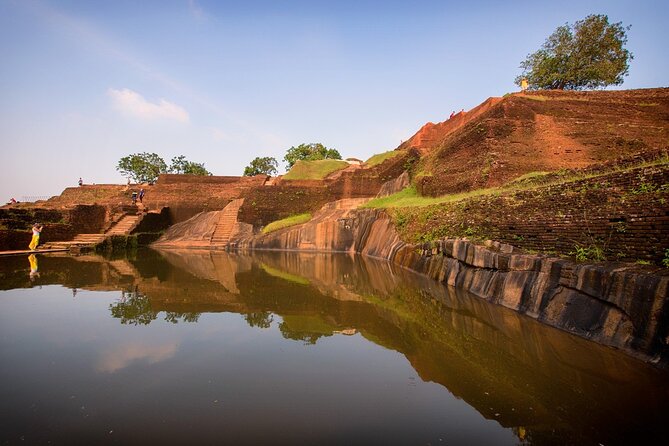 All-inclusive Sigiriya, Dambulla and Wildlife Safari from Colombo - Who should book this experience?