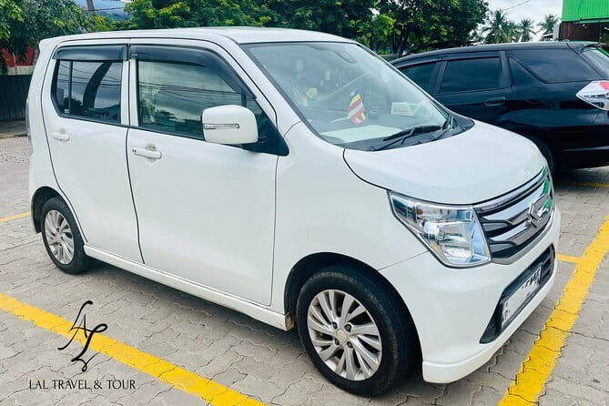Colombo Airport Pickup and Drop-off Transfer - A private start near Colombo Airport
