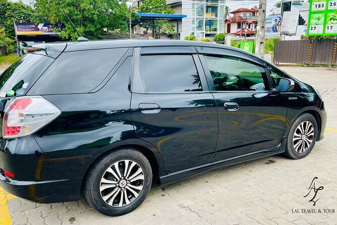 Colombo Airport Pickup and Drop-off Transfer - Why the private format can be good value