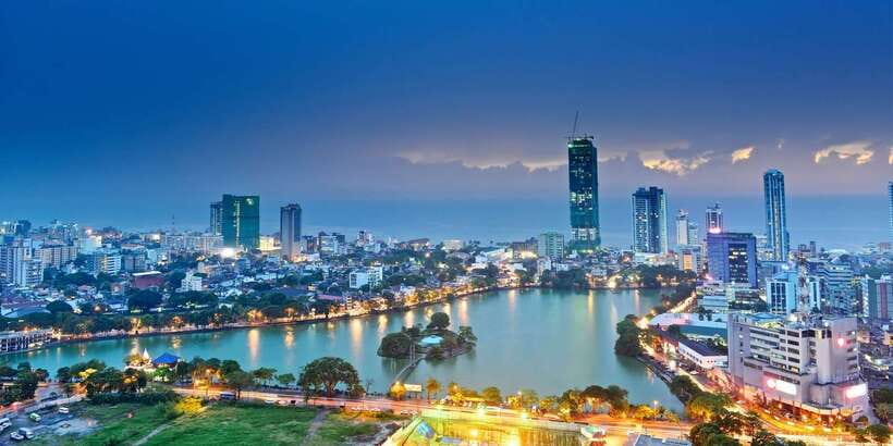 Colombo: All-Inclusive Morning & Afternoon Private City Tour - Starting with Colombo’s royal collection at the National Museum