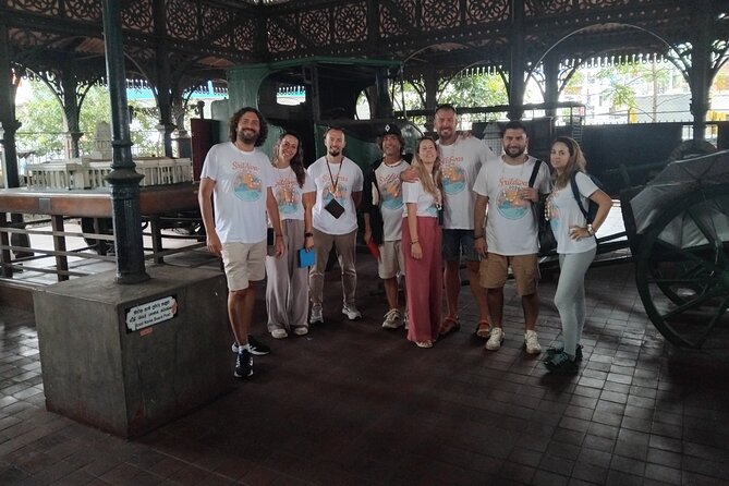 Colombo City Highlights Bus Tour - Gangaramaya Temple requires a small extra payment