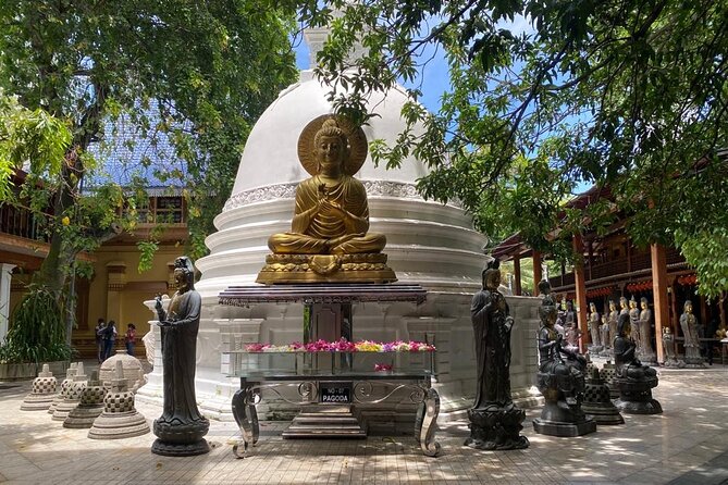 Colombo City Highlights by Tuk Tuk – All-Inclusive Adventure - Independence Memorial Hall closes the sightseeing loop
