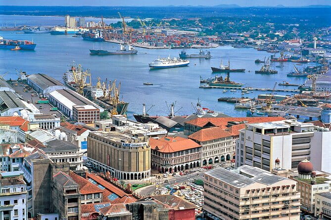 Colombo City Tour | From Colombo Port - Lighthouse, clock tower, and the Colombo waterfront