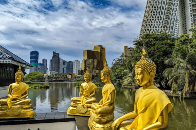 Colombo City Tour with Entry Tickets & Hotel Pickup - One Galle Face Mall and Colombo Lotus Tower