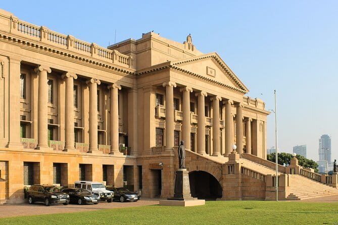 Colombo City Tuk Tuk Safari - Why a tuk-tuk is a smart way to see Colombo