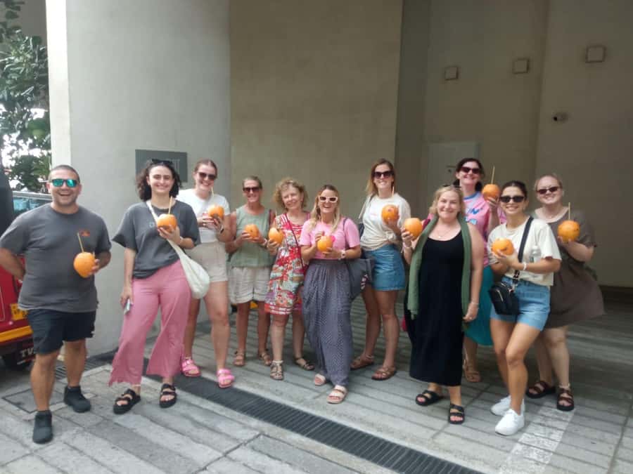 Colombo Foods Tour by Tuk Tuk ( Food chargers included ) - Who Will Enjoy This Colombo Food Tour?