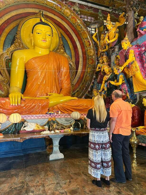 Colombo: Guided City Tour - The guides and the personal touch