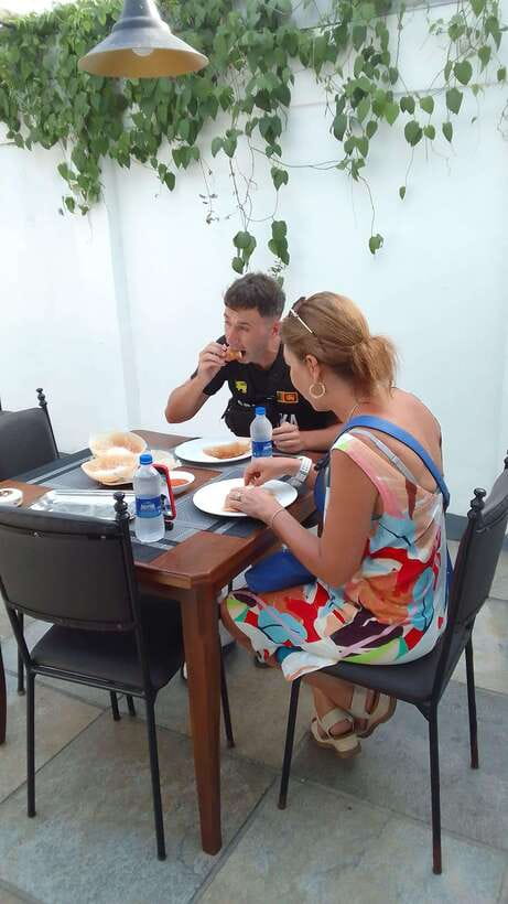 Colombo Local Food Tour by Tuk Tuk – All Inclusive - Drinks, king coconut and a sweet ending