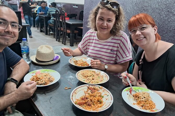 Colombo local Food Tour &City Tour by TukTuk All food Included - Key points to know before booking