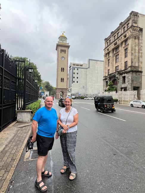 Colombo: Local Food Tour & Sightseeing by Tuk-Tuk with Meals - Pettah, Market Food, and City Sightseeing