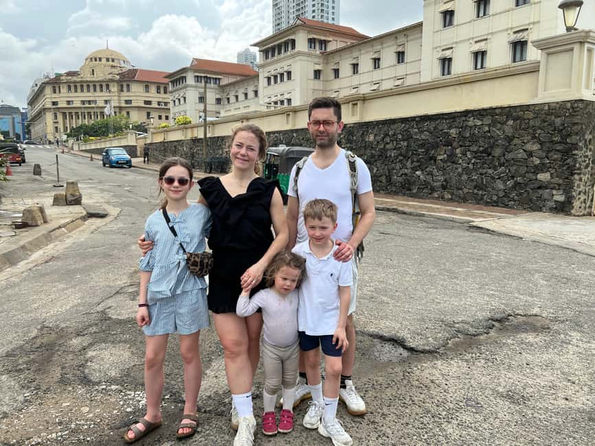 Colombo: Local Food Tour & Sightseeing by Tuk-Tuk with Meals - Falooda, Juices, and the Sweet Finish