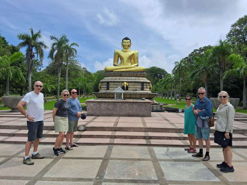 Colombo: Local Guide with Colombo City Tour by Tuk Tuk - Lotus Tower gives the biggest city view