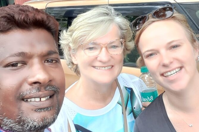 Colombo private city tour by tuk tuk morning and evening - Independence Memorial Hall and Viharamahadevi Park