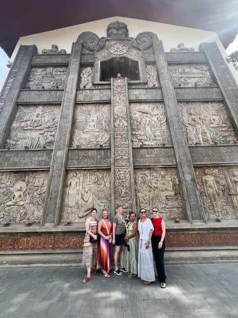 Colombo: Private City Tour by Tuk Tuk with Hotel Pickup - Colombo by tuk tuk: the right way to get oriented