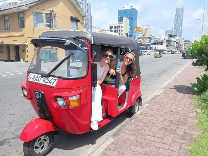 Colombo: Private City Tour with Local Food Tour by Tuk-Tuk - Key Points Before You Book