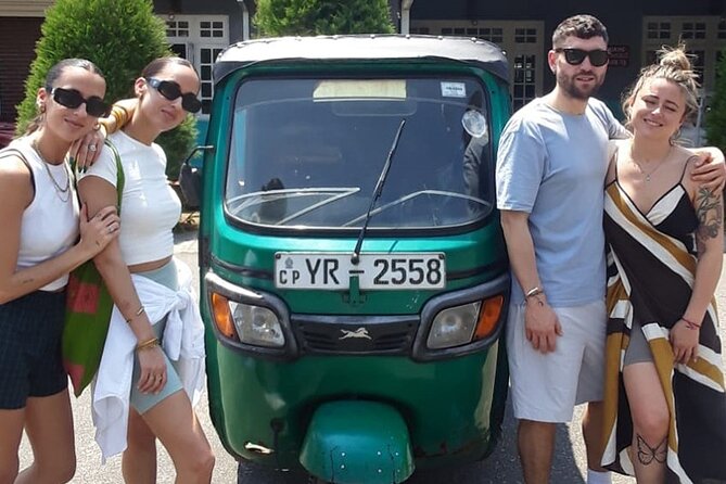 Colombo Private Tuk-Tuk City Tour with All Entry Fees Included - Independence Memorial Hall and Colombo’s civic past