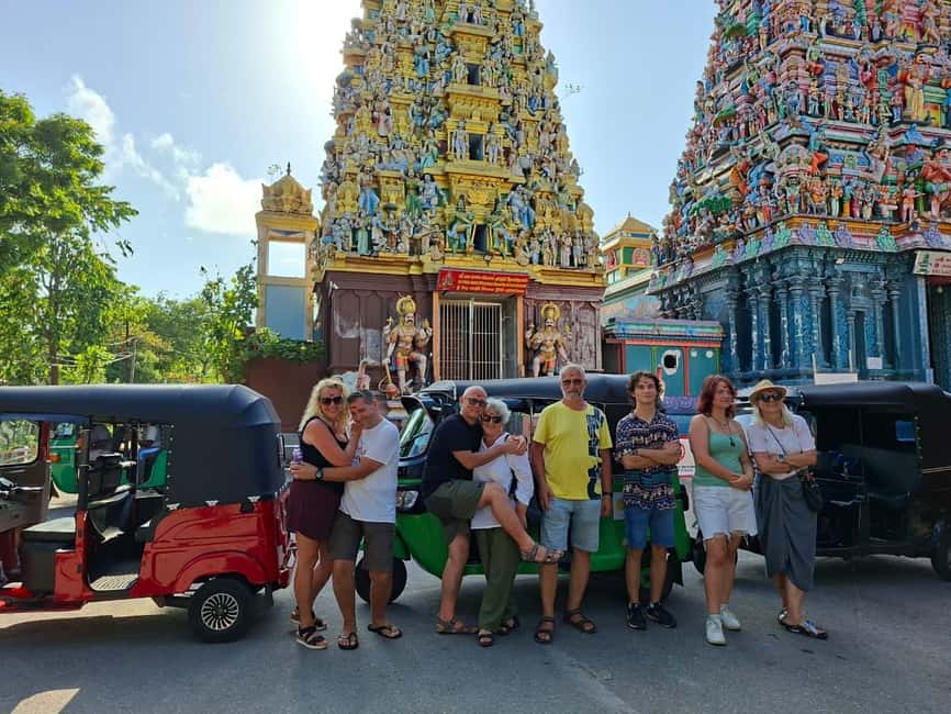 Colombo: Private Tuk-Tuk City Tour with Guide & All Tickets - Gangaramaya Temple Starts the Cultural Side