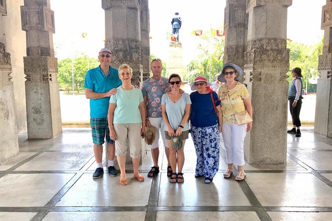 Colombo Sightseeing & Shopping - Jami Ul-Alfar Mosque and Colombo’s Muslim heritage