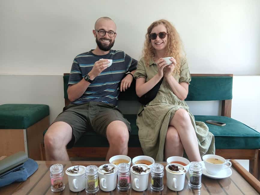 Colombo: Tastiest Local Food Tour by Tuk-Tuk Meals Included - Starting with pickup and a tuk-tuk ride