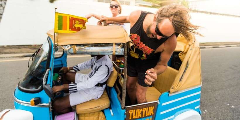 Colombo: Tuk Tuk City Highlights Tour with Lunch - Why Colombo works so well from a tuk tuk