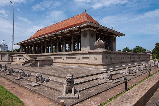 Day Colombo City Tour - Allowing Time for the National Museum