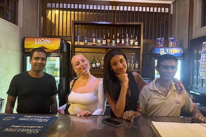Dodgy Bar Tour in Colombo - Who Will Enjoy This Most?