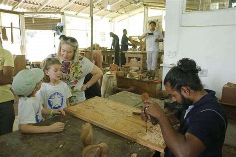 From Colombo: Kandy Temples and Pinnawala Full-Day Tour - Is $54 good value for this much Sri Lanka?