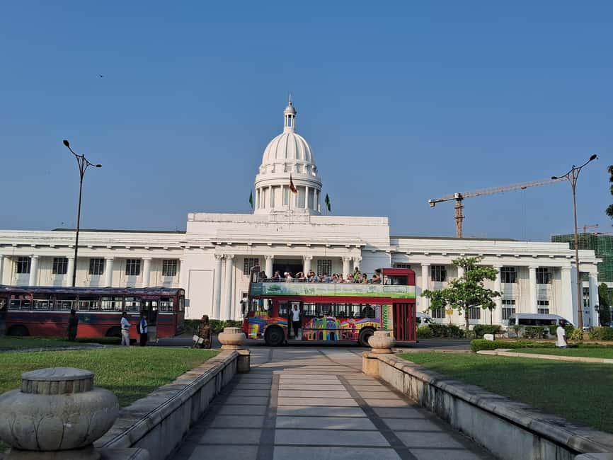 From Negombo: Colombo City Tour by Tuk Tuk with Hotel Pickup - Tea tasting, street food, and optional shopping