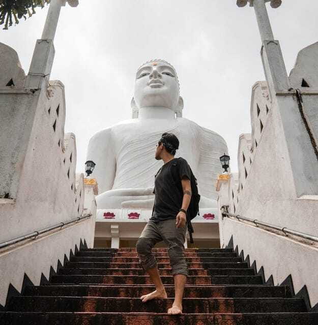 Full Coverage Kandy City Day Tour - Kandy War Cemetery and a quieter pause