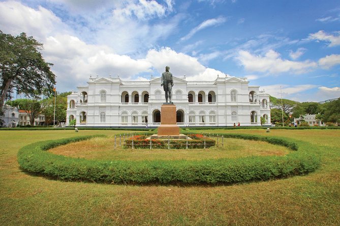Full Day Colombo City Tour - Independence Square and the symbols of modern Sri Lanka