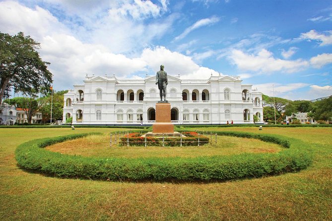 Full-Day Colombo City Tour (Private Car) - Why a private car is useful in Colombo