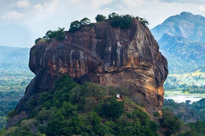 Full-Day Private Tour to Sigiriya and Dambulla - Ibbankatuwa gives the day an archaeological finish