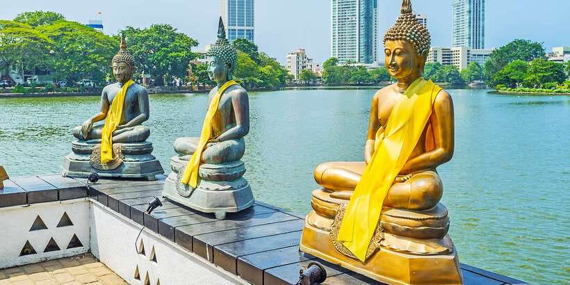 Guided Colombo Half-Day City Tour - Viharamahadevi Park gives you room to breathe