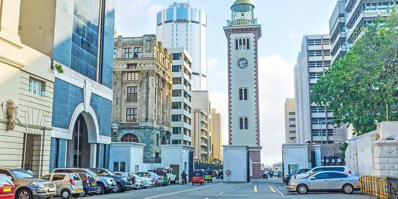 Guided Colombo Half-Day City Tour - What the guide adds to a short city tour