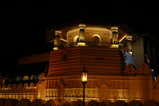 Kandy Day Tour From Colombo - Entering the Temple of the Sacred Tooth Relic