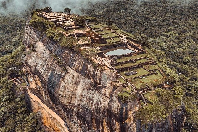 Kandy - Minneriya National park & Sigiriya Rock by tuk tuk tours - Minneriya National Park by safari jeep