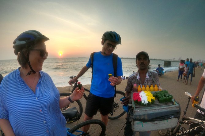 Luxury Night Cycle Tour of Colombo - Slave Island and the old Grand Oriental Hotel