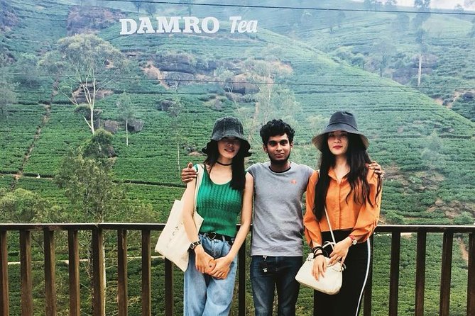 Most Popular Round Tour in Sri Lanka - Day 3: Kandy and the Temple of the Tooth